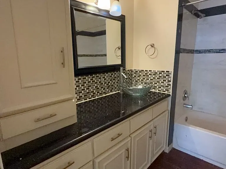 1527 Lazy Spring Dr — Photo 9