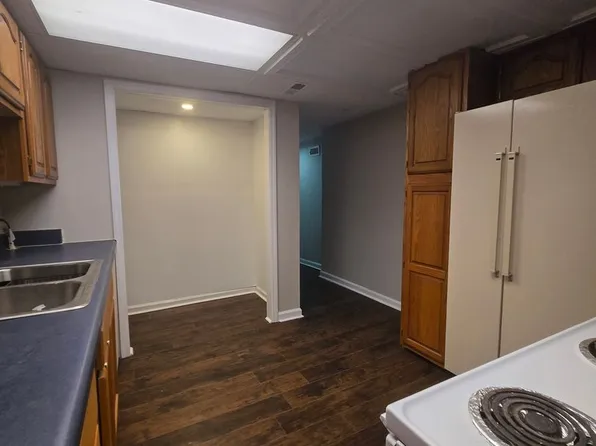 1569 Colony Park Dr #46, Johnson City, TN 37604