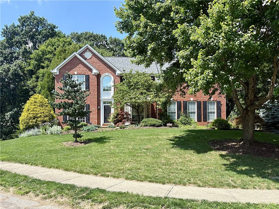 1st image of 108 Creekwood Dr