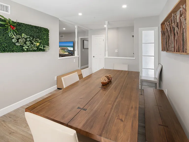 1648 El Prado Ave — Photo 15