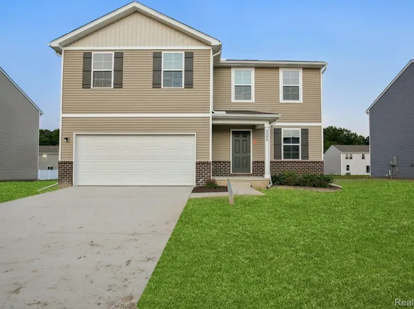 2200 Gunnison Ln, Monroe, MI 48162