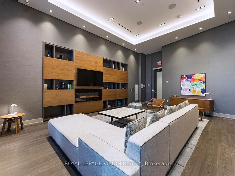 10 York St #4412 — Photo 23
