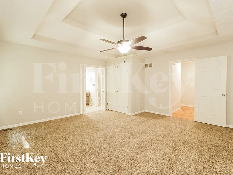 7357 N Rhode Ave — Photo 11