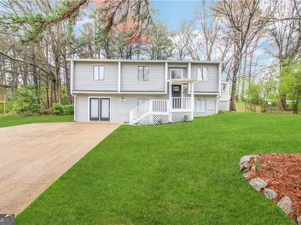4282 Clearview Dr, Douglasville, GA 30134