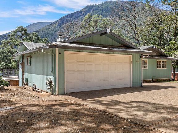 2nd image of 2630 Greenway Drive