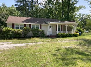 510 Charles St, Grifton, NC 28530