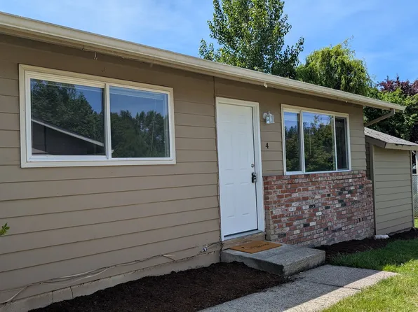 23051 SW Main St APT 4, Sherwood, OR 97140