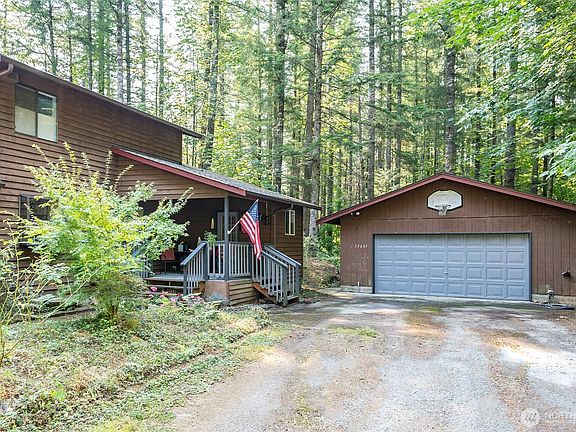 5th image of 33605 SE Kent Kangley Road