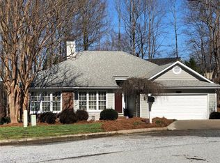 2602 Liverpool Ct, Jamestown, NC 27282