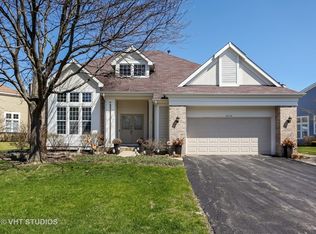 2376 Masters Ln, Riverwoods, IL 60015