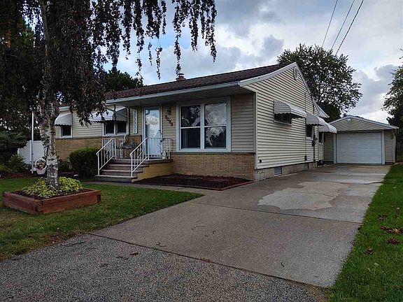 2nd image of 5029 Reinhardt Ln