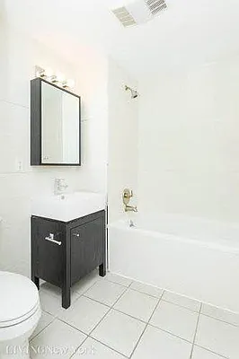 Rented by Living New York | media 14