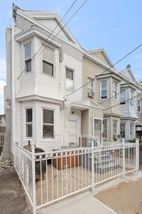 246 Clerk St, Jersey City, NJ, 07304