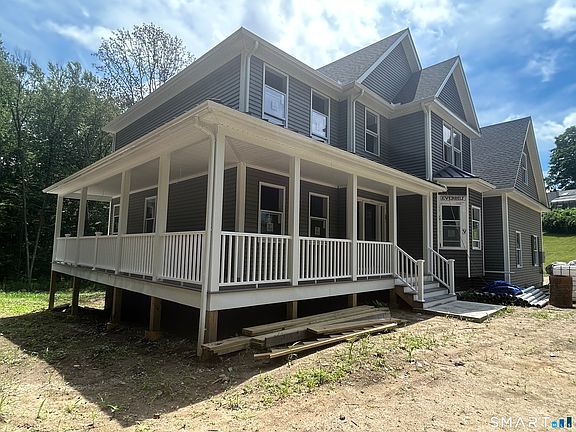 2nd image of 4 Mead Farm Road