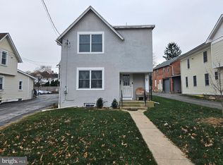 404 W Wayne Ave, Wayne, PA 19087
