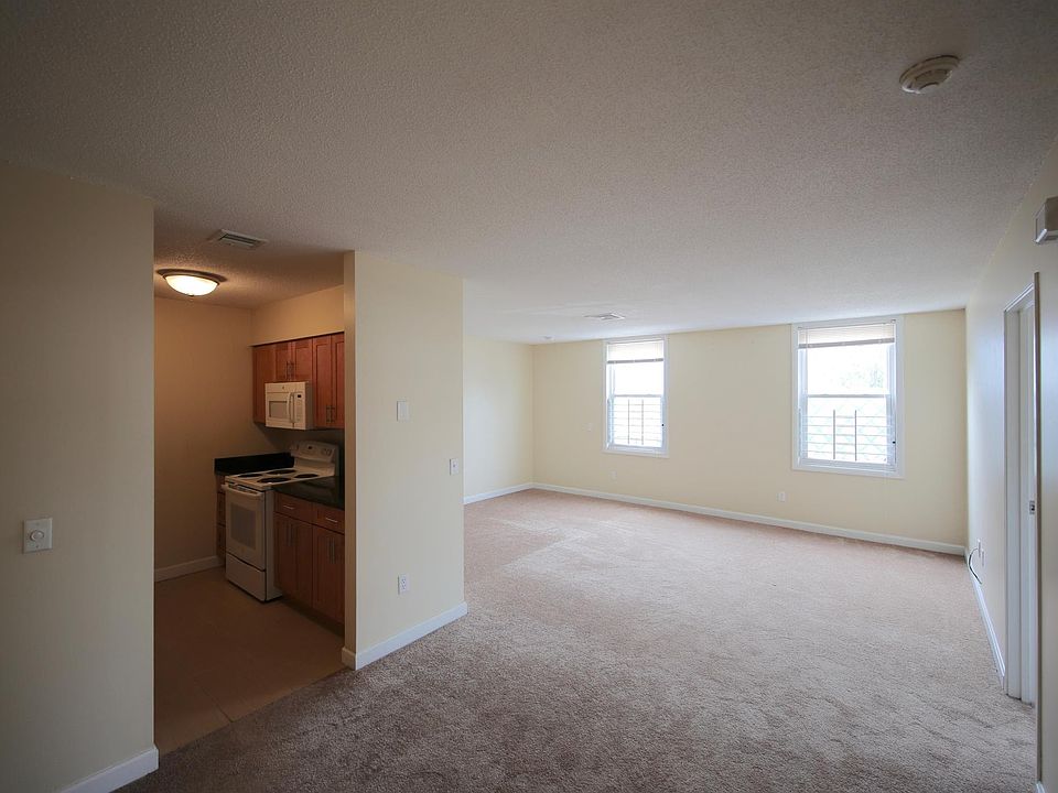 1st image of 497 Broadway #302-3E