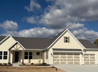 8020 Turning Stone Trl, Kalamazoo, MI 49009