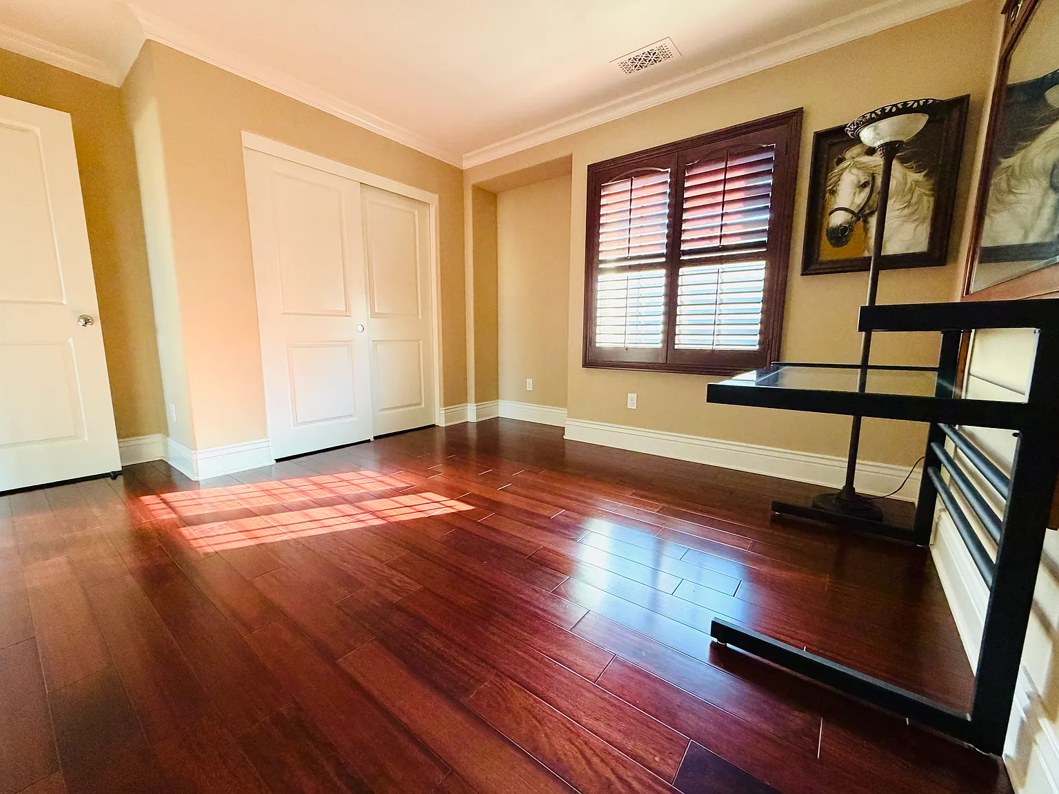 4 bed, 3.5 bath, 2040 sqft, $1,500 — Photo 4
