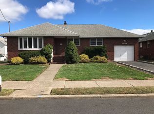 154 Mitchell Ave, Totowa, NJ 07512