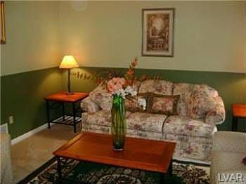 3rd image of 4107 Juniper Dr