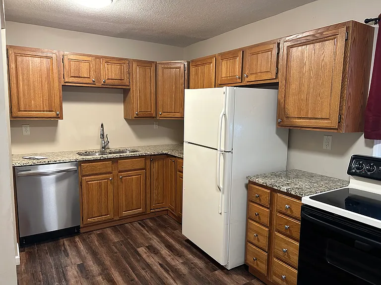 2509 SW Valley Brook Ln — Photo 2