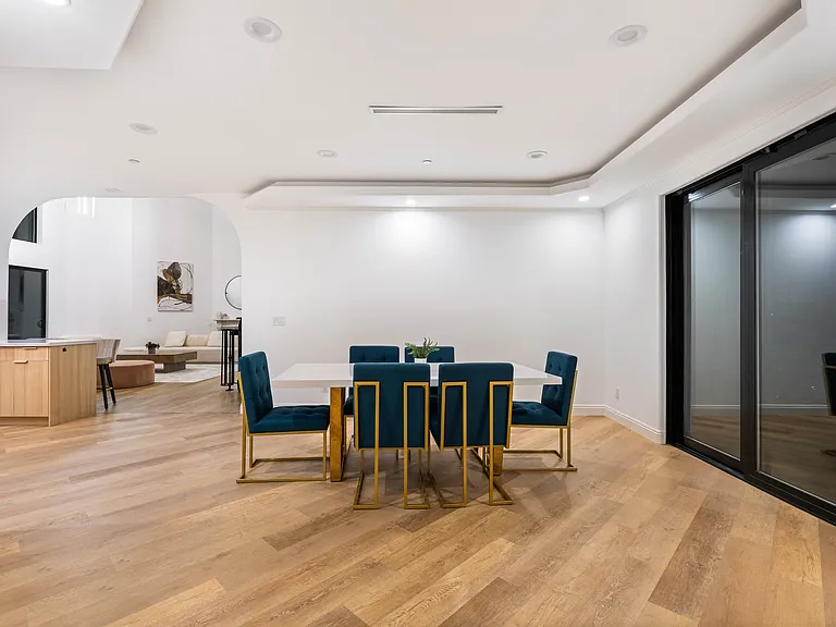 4533 Grimes Pl — Photo 30