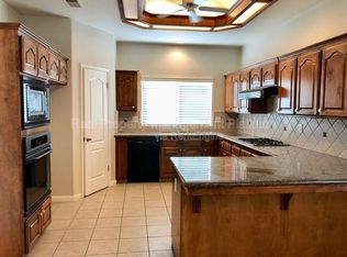 546 Everglade Ave, Clovis, CA 93619