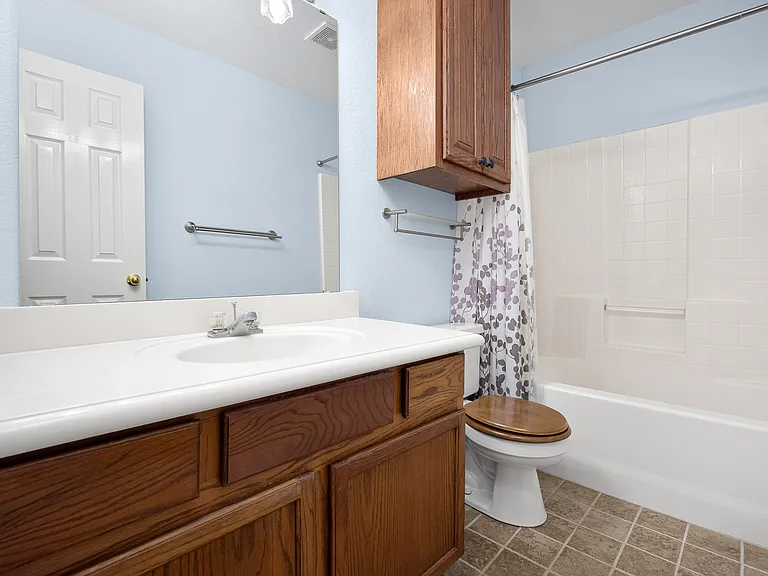 337 W Chantilly Way — Photo 12