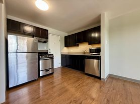 720 Crescent