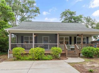166 NW 1st St, Oak Island, NC 28465
