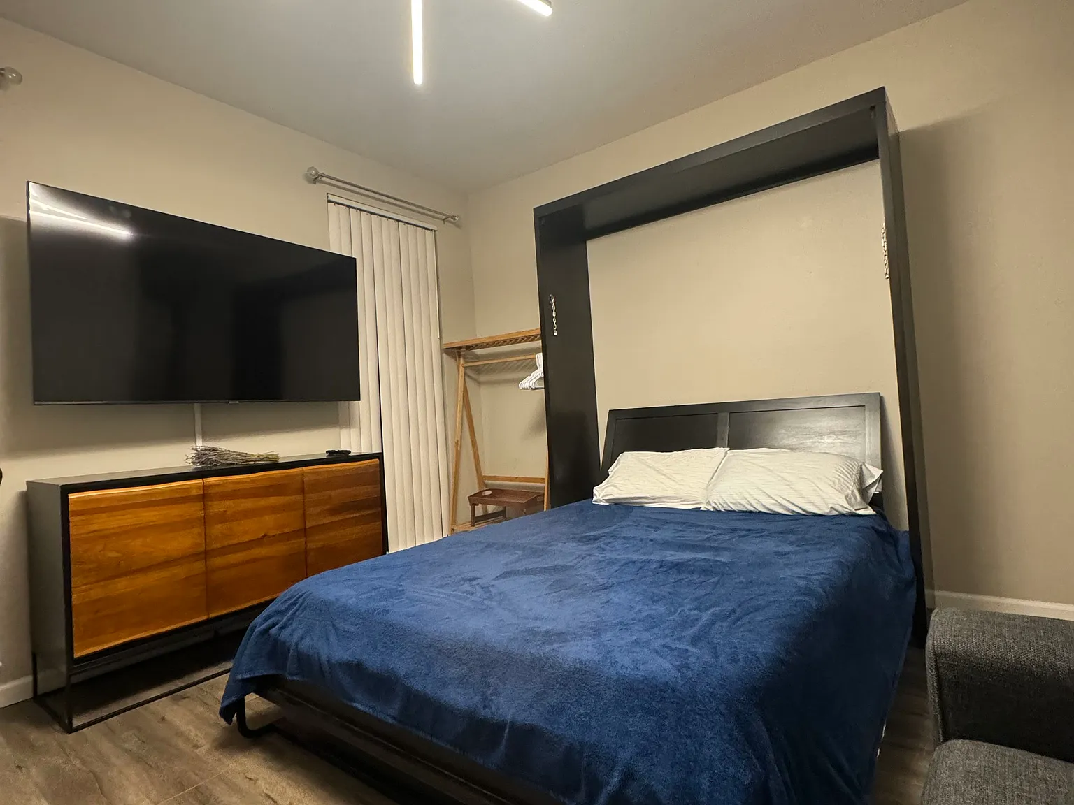 3 bed, 1100 sqft, $1,600 — Photo 4