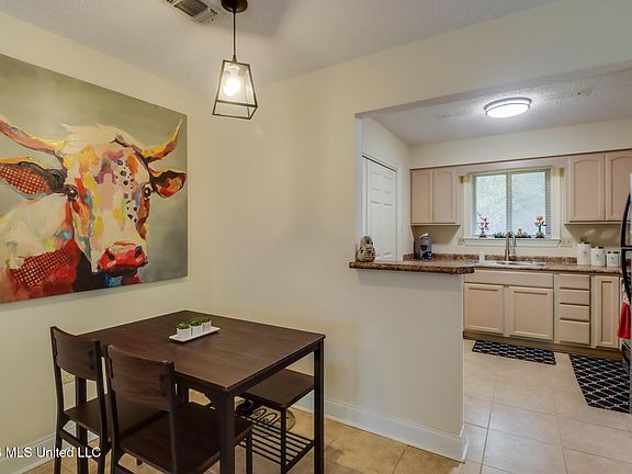 5th image of 5 Wilderness Run