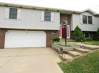 915 Sebring Rd, Beaver, PA 15009