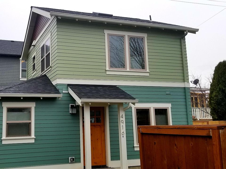 Front / Alley Entrance