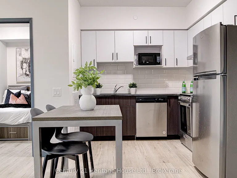 298 Hemlock St #305 — Photo 18
