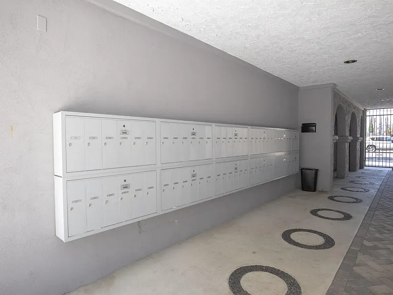 Saticoy Apartments — Photo 25