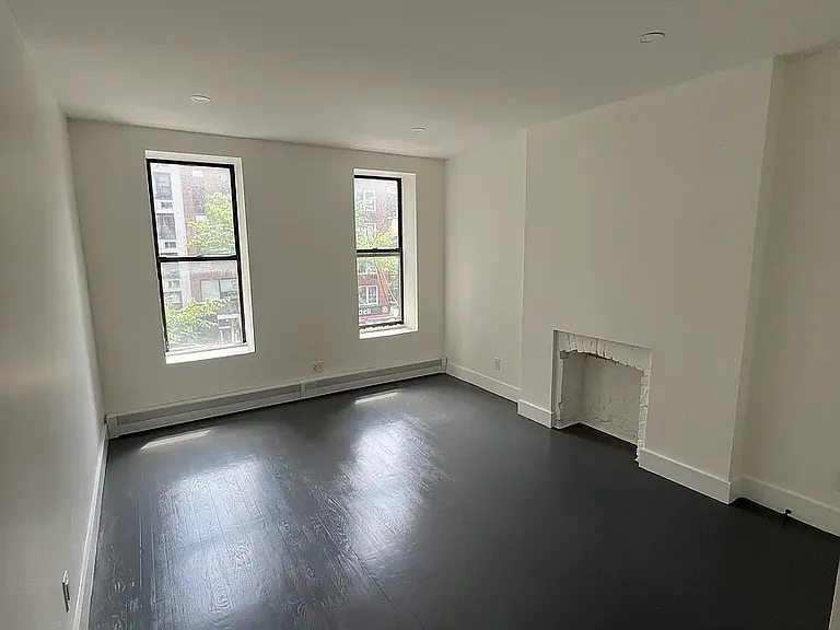 1623 2nd Ave #3S — Photo 1
