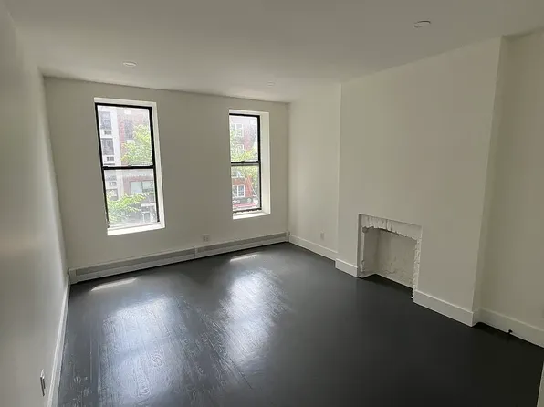 1623 2nd Ave APT 3S, New York, NY 10028