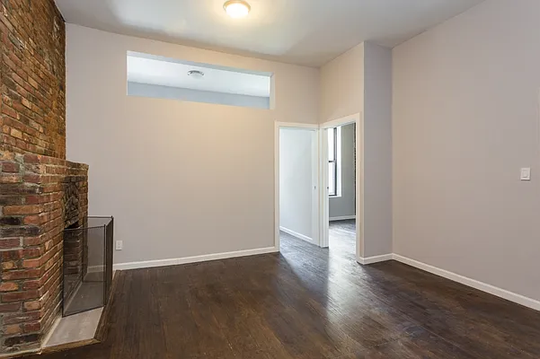 Rented by MNS | media 24