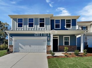 2011 Misty Vale Rd, Charlotte, NC 28214