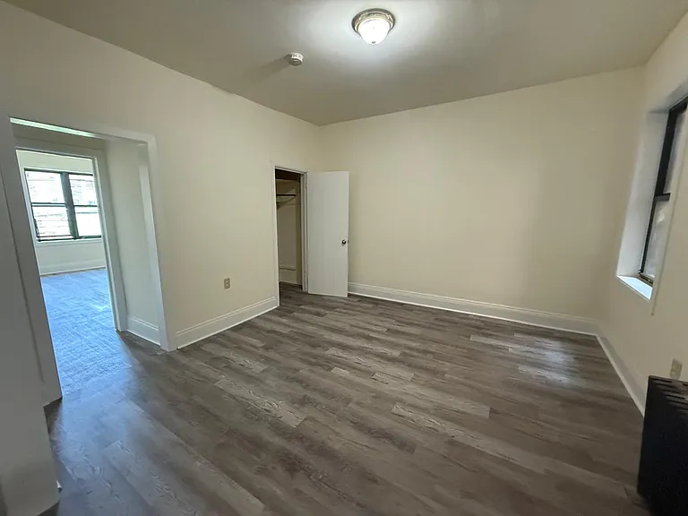 78 Hamilton Ave #12 — Photo 2
