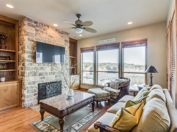 3006 Upcreek Aly #14, Strawn, TX 76475