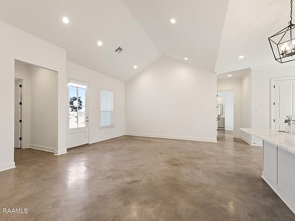 4th image of 3512 Minvielle Blvd