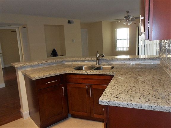 5th image of 9999 Summerbreeze Dr APT 1008
