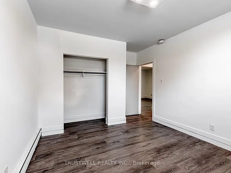 105 Mary St E #1 — Photo 10