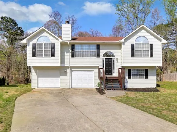 1020 Sycamore Smt, Buford, GA 30518