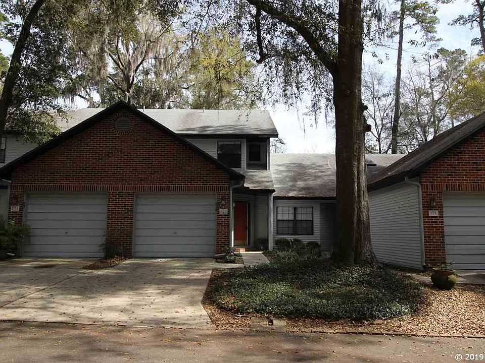 1st image of 829 NW 42nd Ter