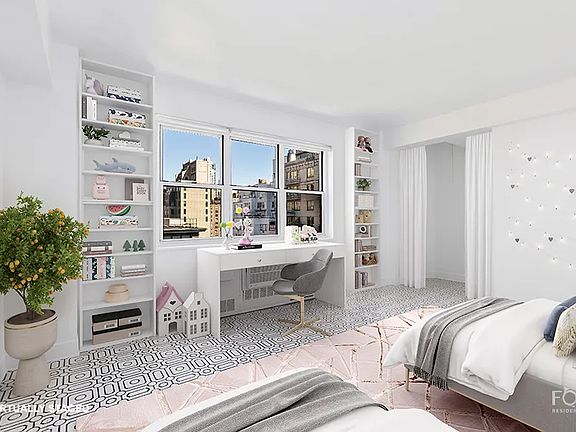 5th image of 1068 Lexington Ave #15C