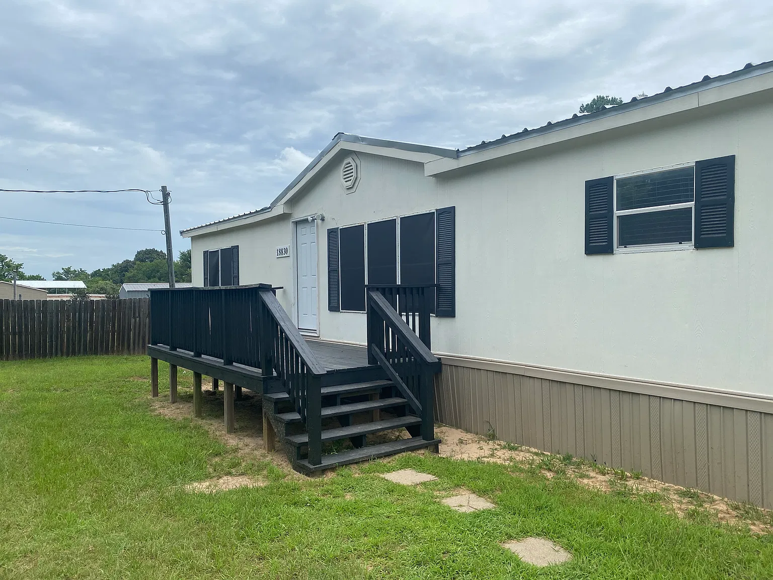5 bed, 2240 sqft, $1,650 — Photo 1