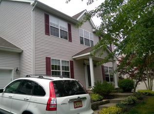 6 Jamie Ct, Neptune, NJ 07753